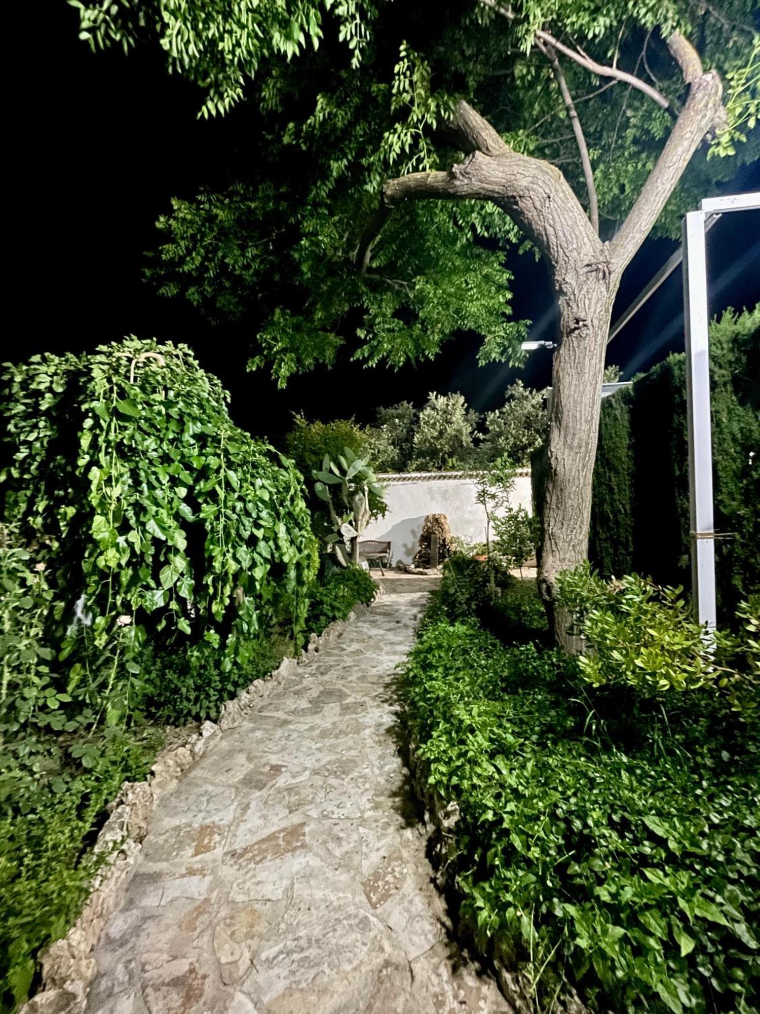 Villa Jardin ปรีเอโก เด กอร์โดบา ภายนอก รูปภาพ